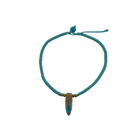 Collar cuerno Howlita y...